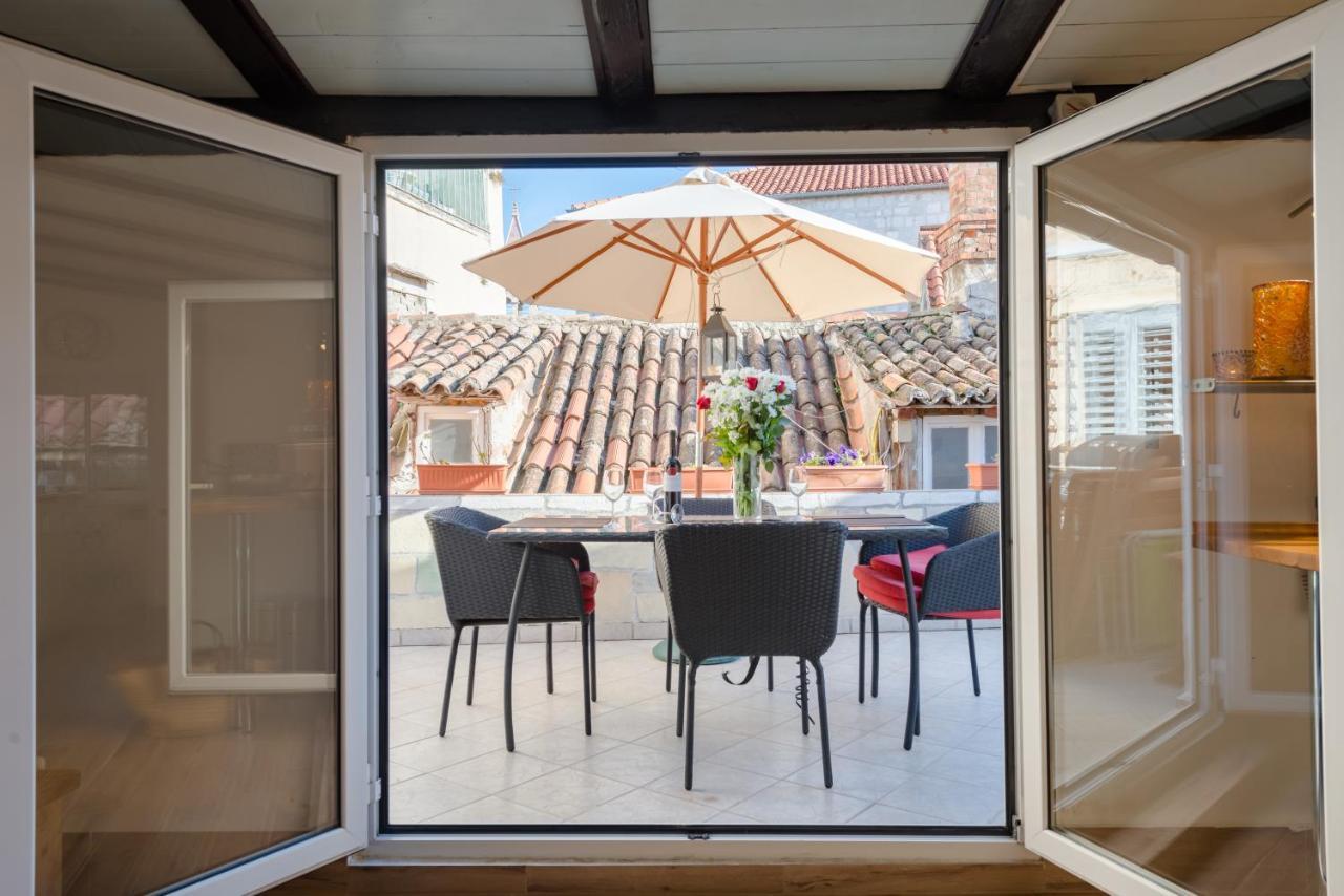 Lct Alberti Palace Apartment Сплит Екстериор снимка