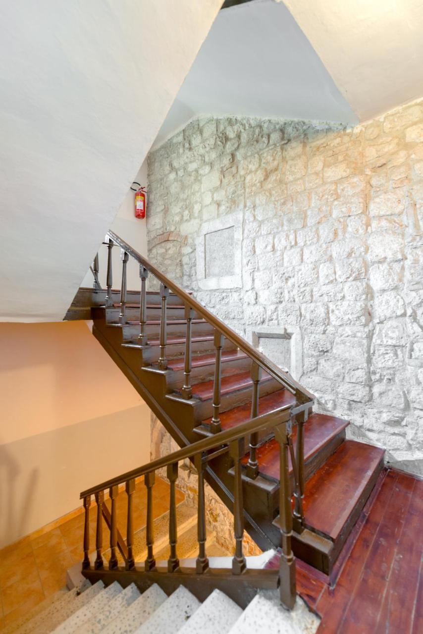 Lct Alberti Palace Apartment Сплит Екстериор снимка