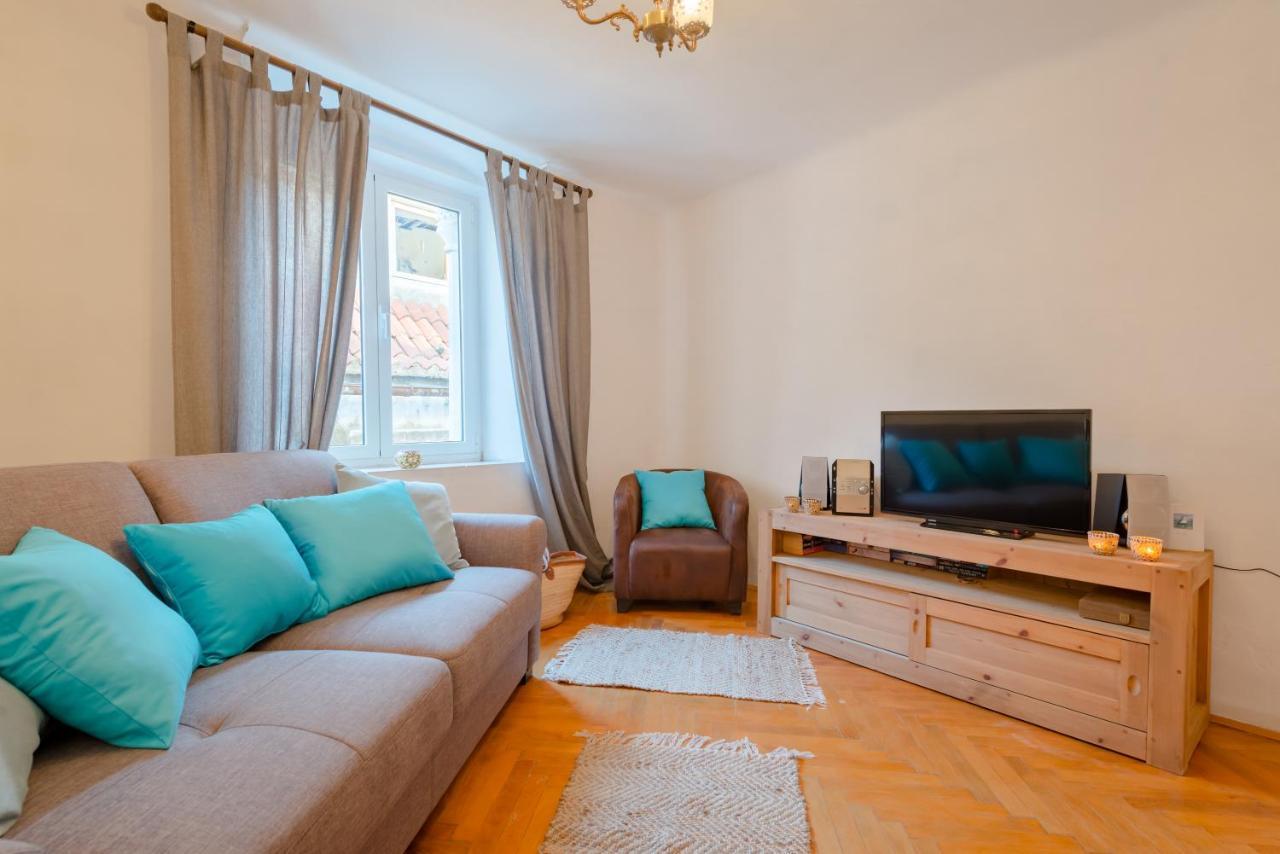 Lct Alberti Palace Apartment Сплит Екстериор снимка