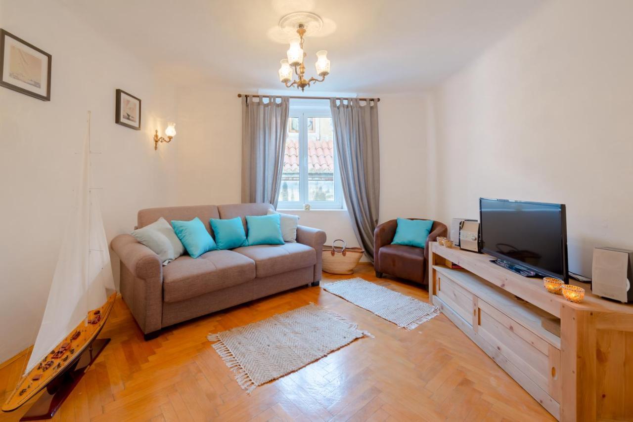 Lct Alberti Palace Apartment Сплит Екстериор снимка