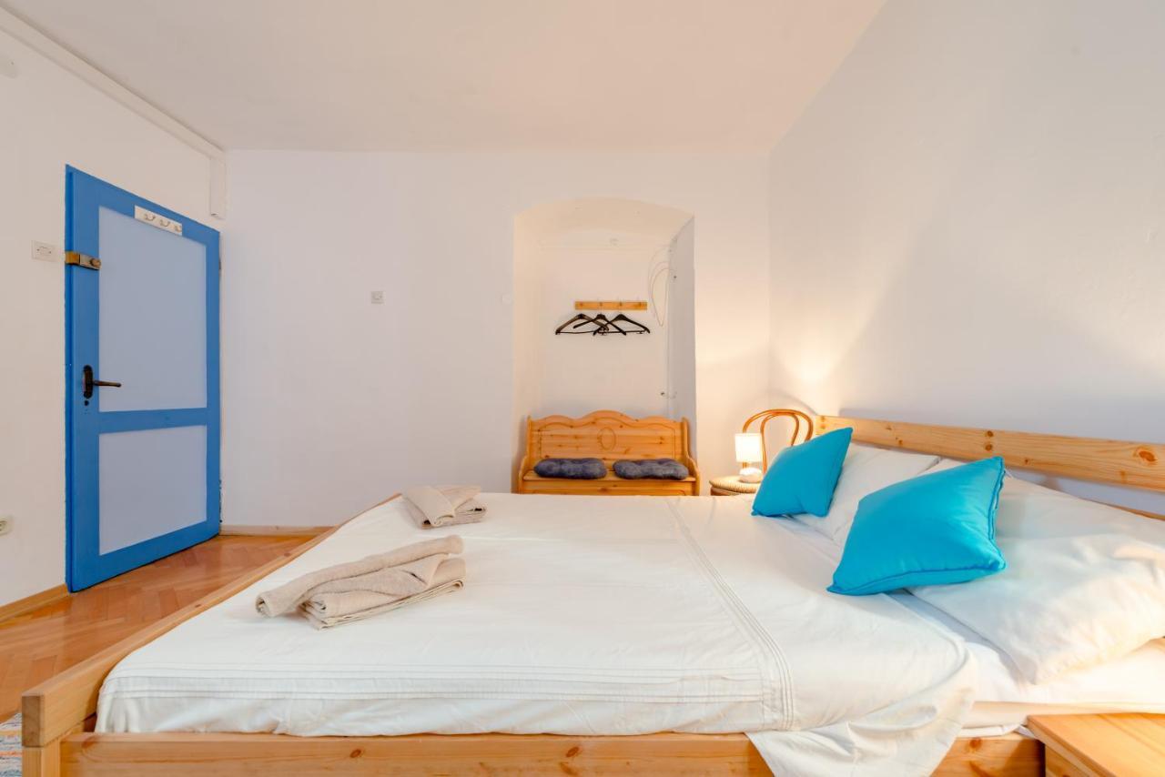 Lct Alberti Palace Apartment Сплит Екстериор снимка