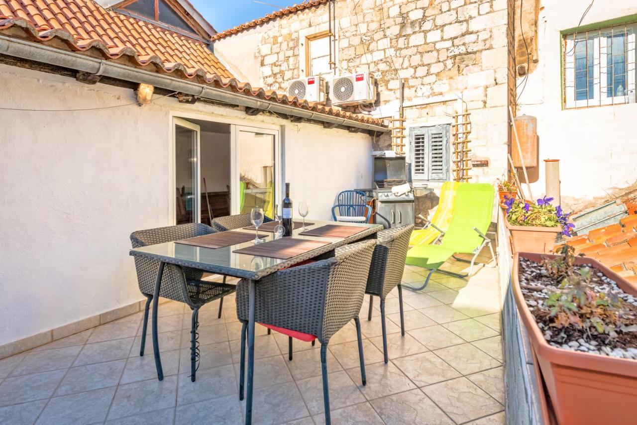 Lct Alberti Palace Apartment Сплит Екстериор снимка